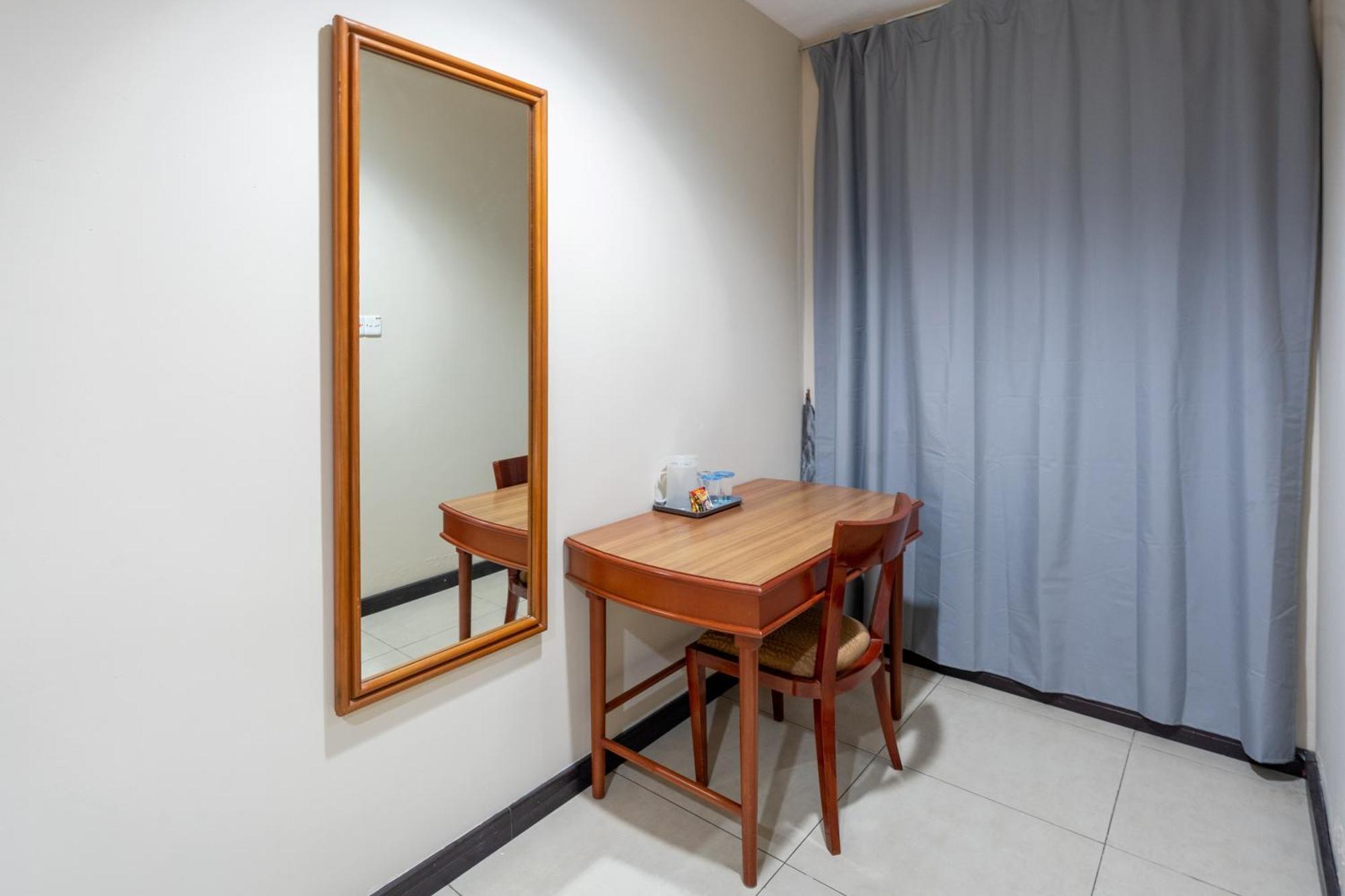 Pertama Lodge Tawau Room photo