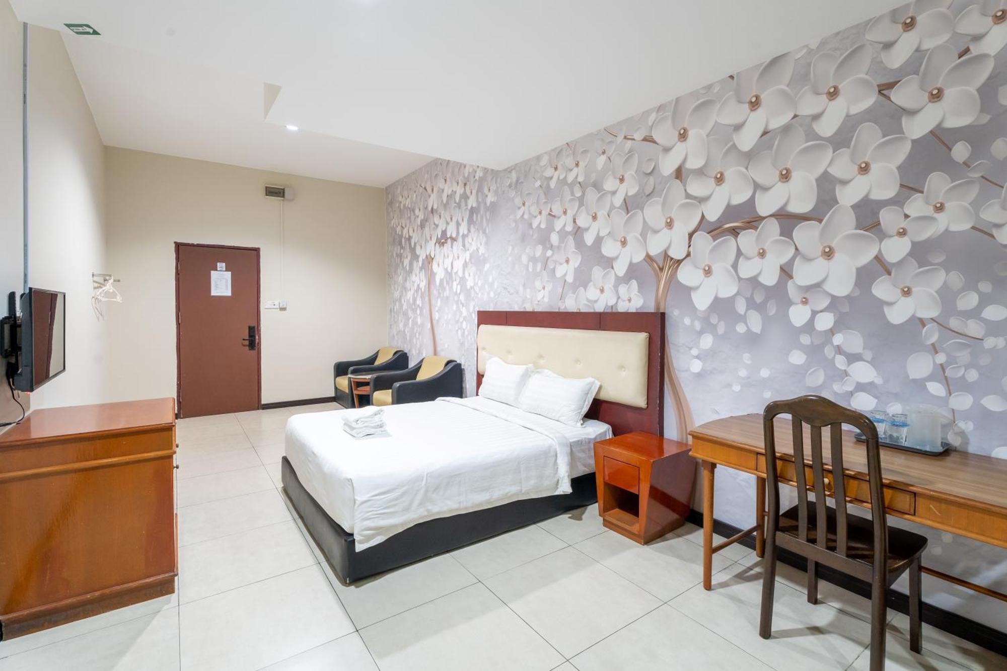 Pertama Lodge Tawau Exterior photo