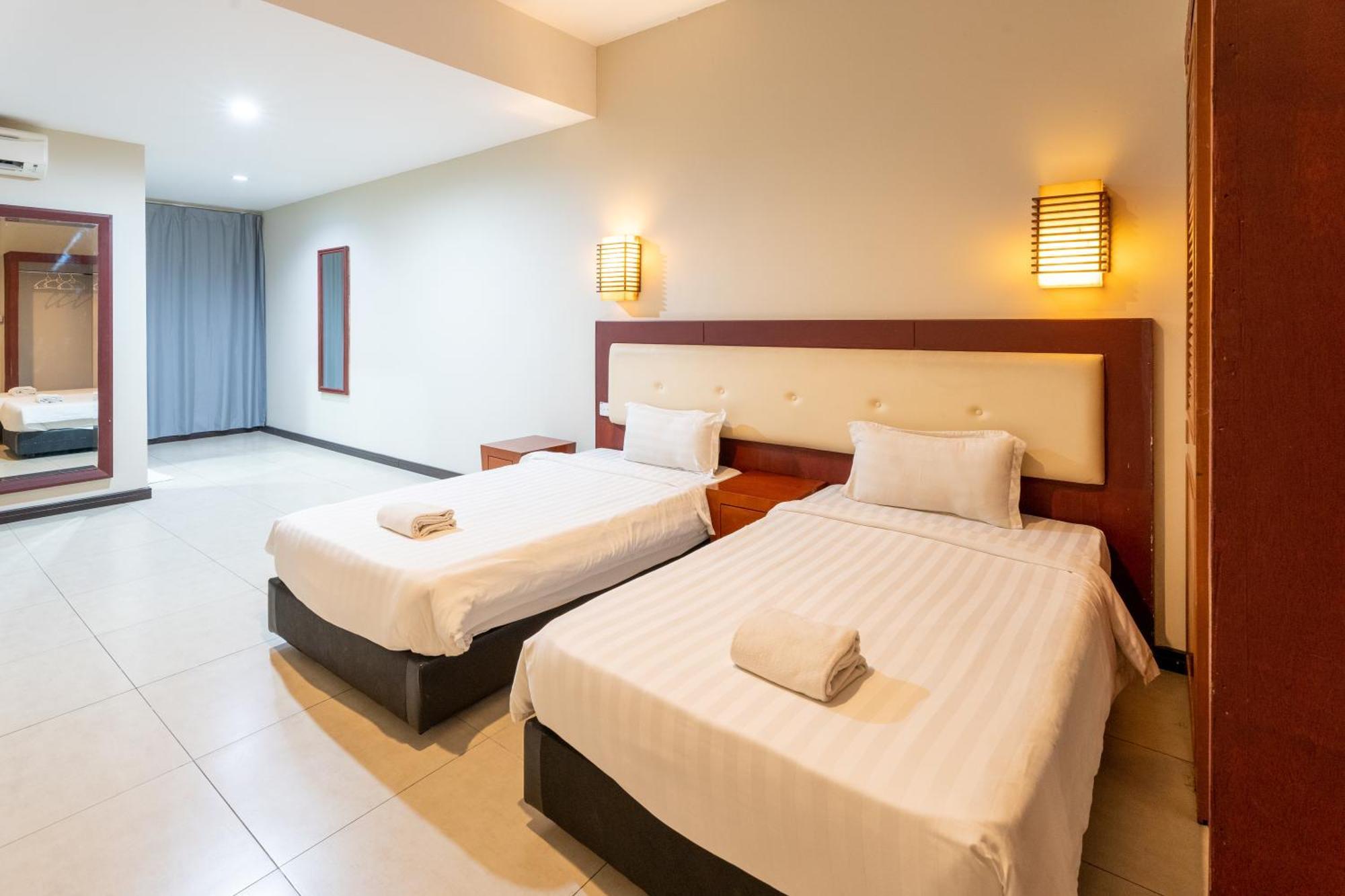 Pertama Lodge Tawau Exterior photo