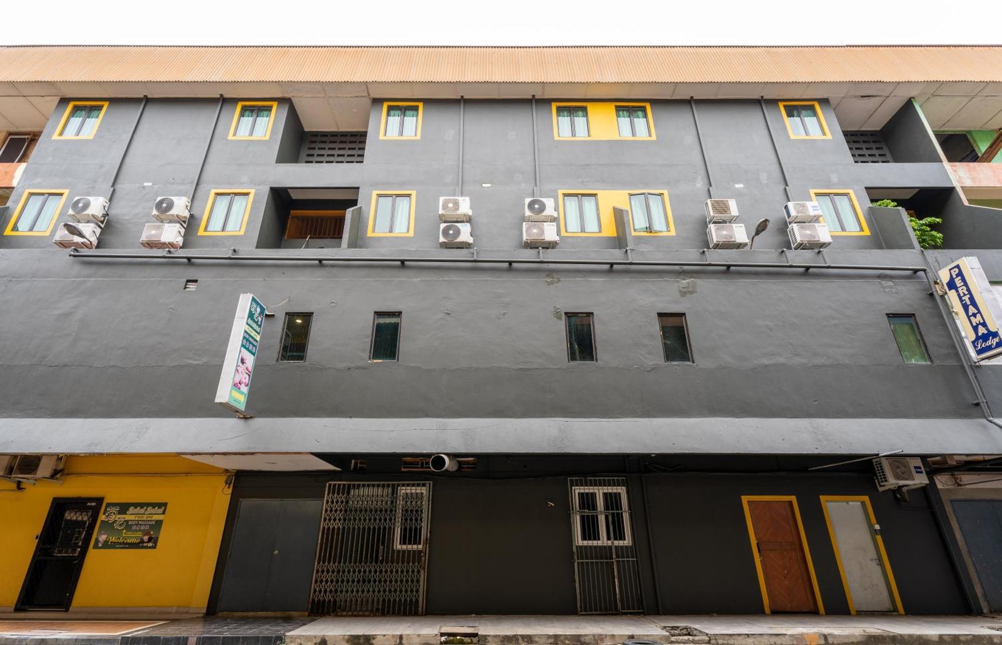 Pertama Lodge Tawau Exterior photo